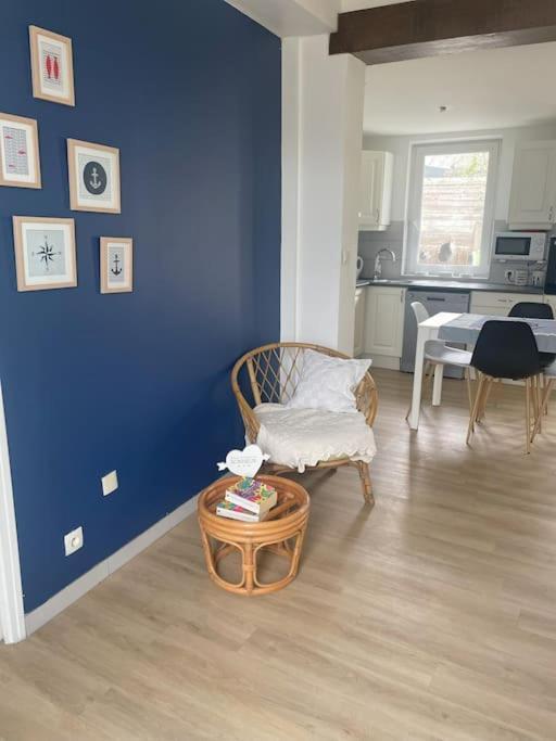 Holiday home Maison Chaleureuse Bord De *